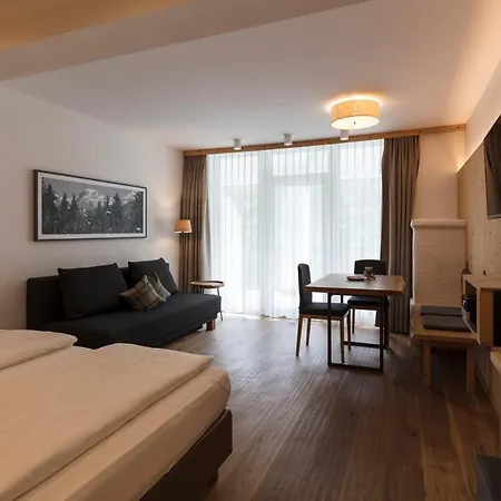 Apartmanhotel Arlberglife Pettneu am Arlberg