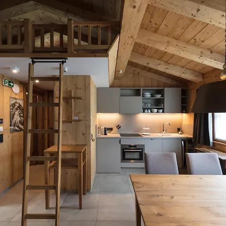 Arlberglife Aparthotel Pettneu am Arlberg