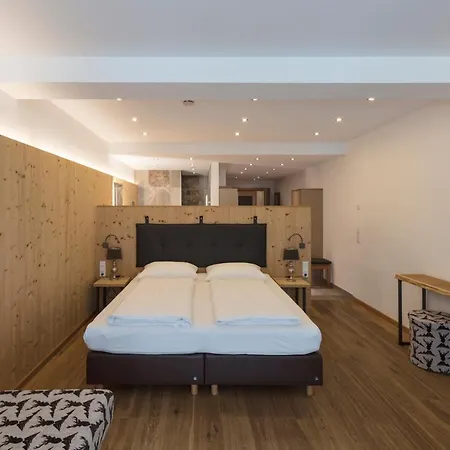Arlberglife Hotel apartamentowy
