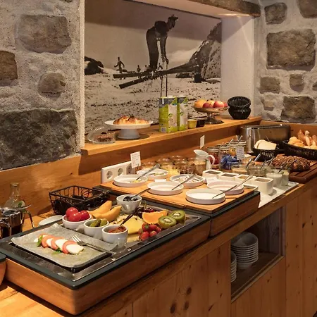 Arlberglife Hotel apartamentowy Pettneu am Arlberg