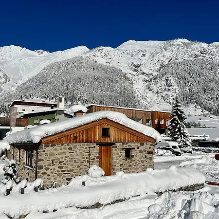 Arlberglife Aparthotel