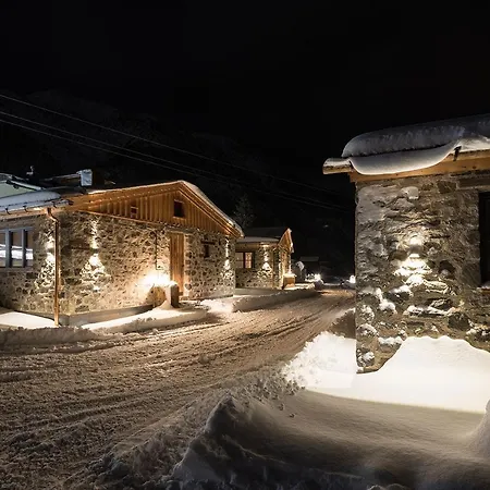 Arlberglife Apartmanhotel Pettneu am Arlberg