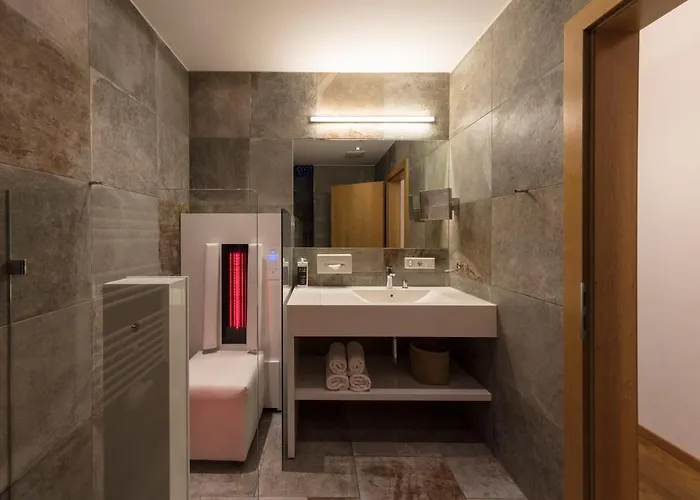 Arlberglife شقة فندقية 4*