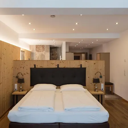 Arlberglife Aparthotel Pettneu am Arlberg