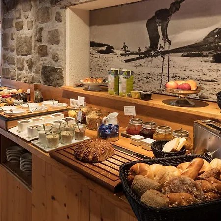 Arlberglife Aparthotel Pettneu am Arlberg