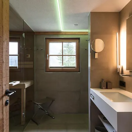Aparthotel Arlberglife Pettneu am Arlberg