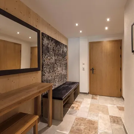 Aparthotel Arlberglife